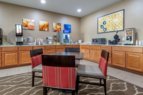 Comfort Inn Apalachin / Binghamton W Route 17 image 22