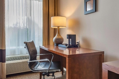 Comfort Inn Apalachin / Binghamton W Route 17 image 35